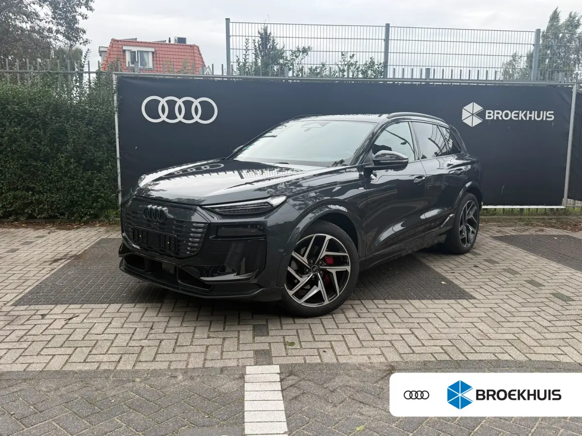 performance 225 kW | Luchtvering | Trekhaak | Head-up | Leder super sportstoelen | B&O | 21 inch |