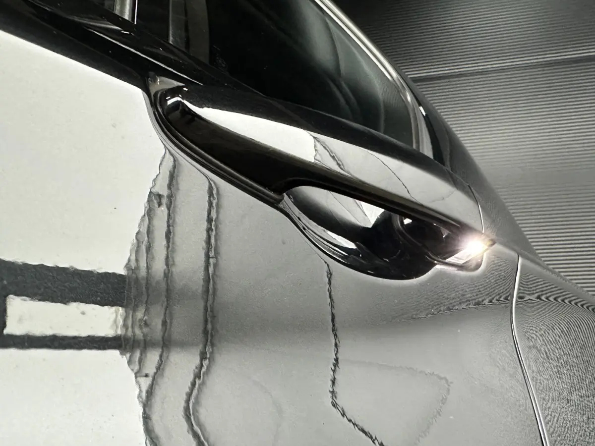 118i LCI | AUT | M-SPORT | LED | NL AUTO | Leer | Navi PRO |