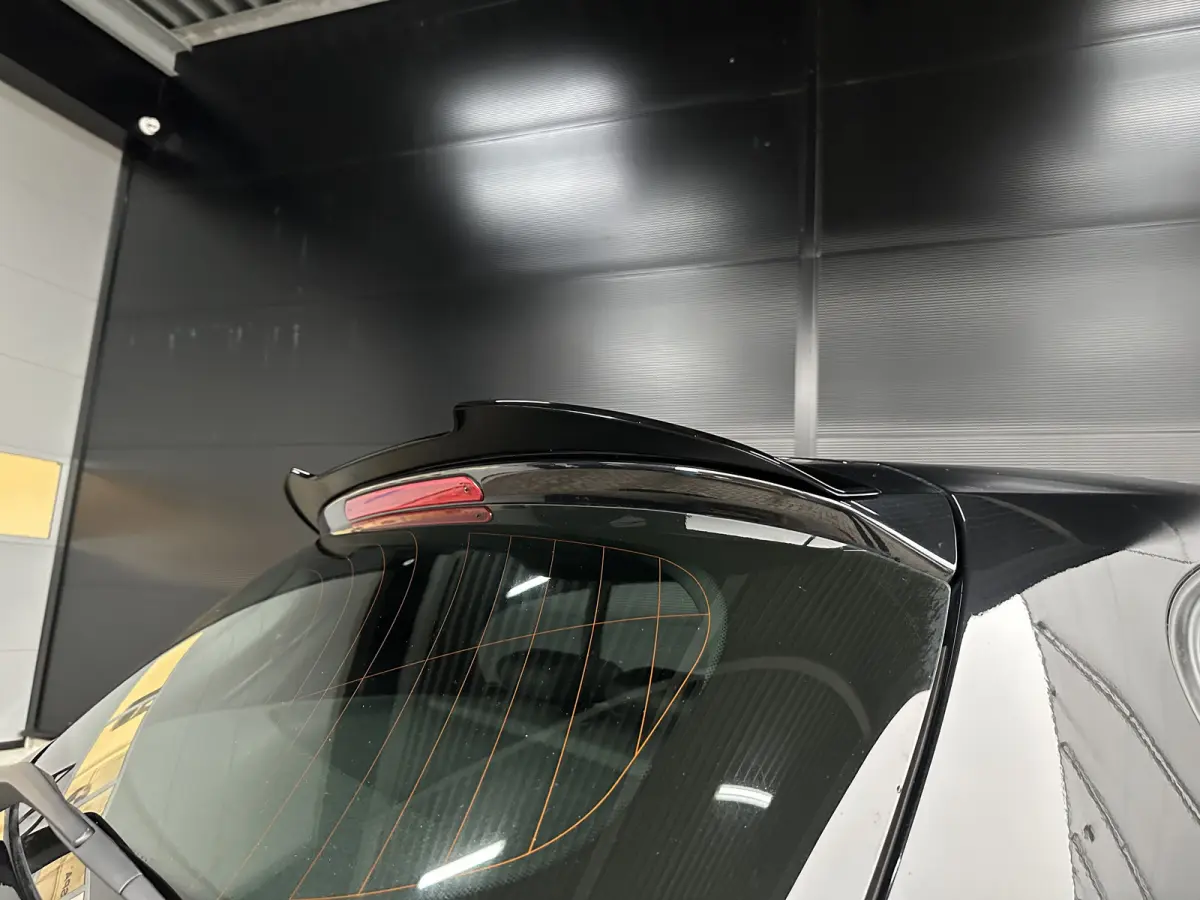 118i LCI | AUT | M-SPORT | LED | NL AUTO | Leer | Navi PRO |