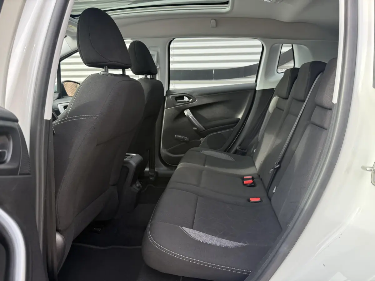 1.2 PureTech Blue Lion 2e Eigenaar|Pano|Navi|Carplay|Trekhaak|Airco|Cruise|PDC|Elek ramen|N.A.P|APK tot 03-2027
