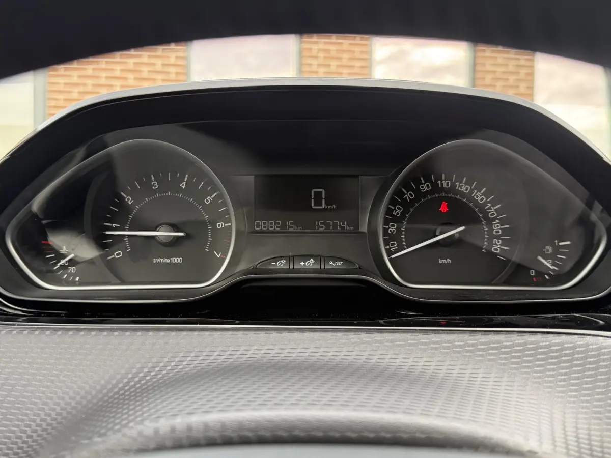 1.2 PureTech Blue Lion 2e Eigenaar|Pano|Navi|Carplay|Trekhaak|Airco|Cruise|PDC|Elek ramen|N.A.P|APK tot 03-2027