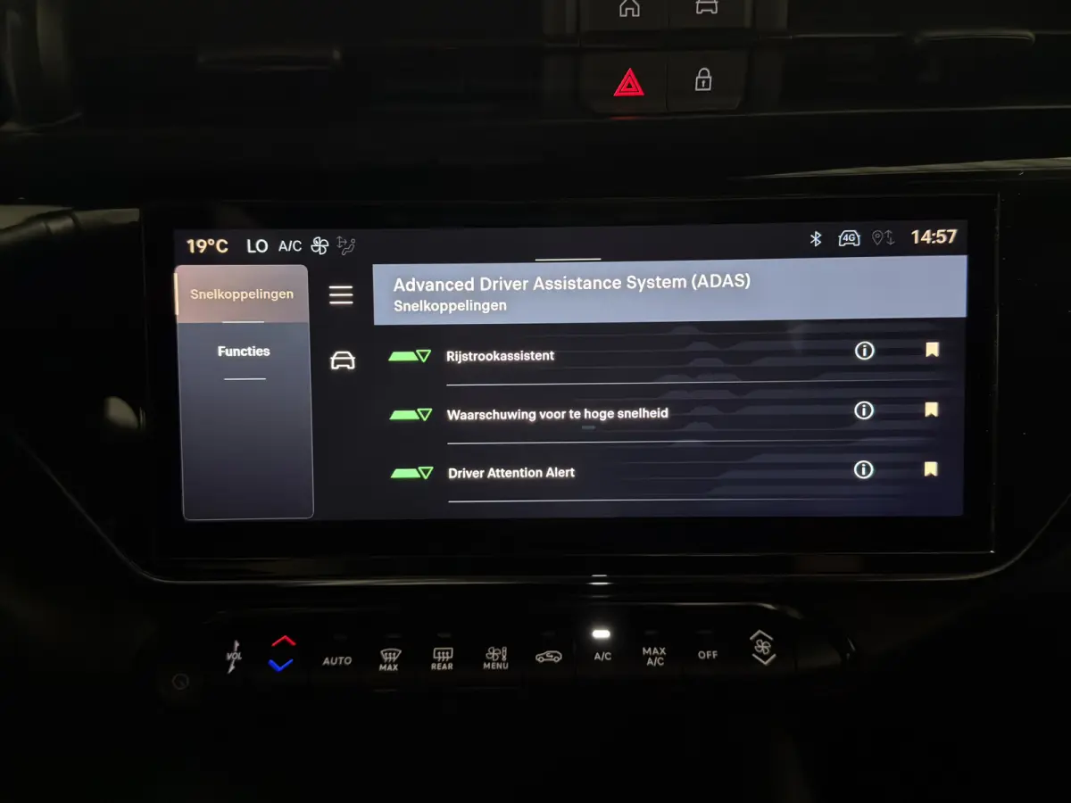 Elettrica 54 kWh | Warmtepomp | ACC met stop & go | Apple CarPlay - Android Auto