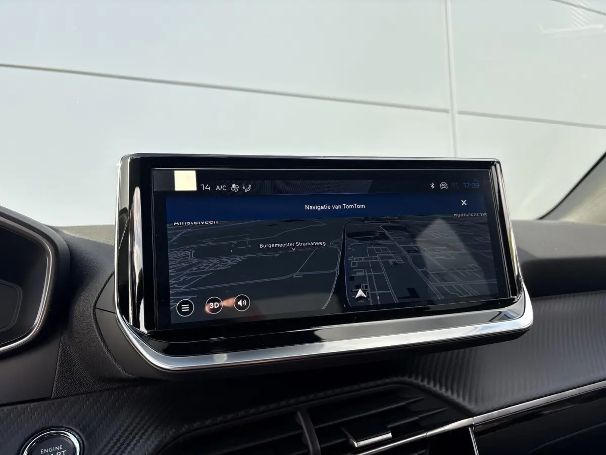 1.2 Hybrid 145 Allure | 21% Korting | Adaptieve Cruise Control | Camera | Apple CarPlay/Android Auto