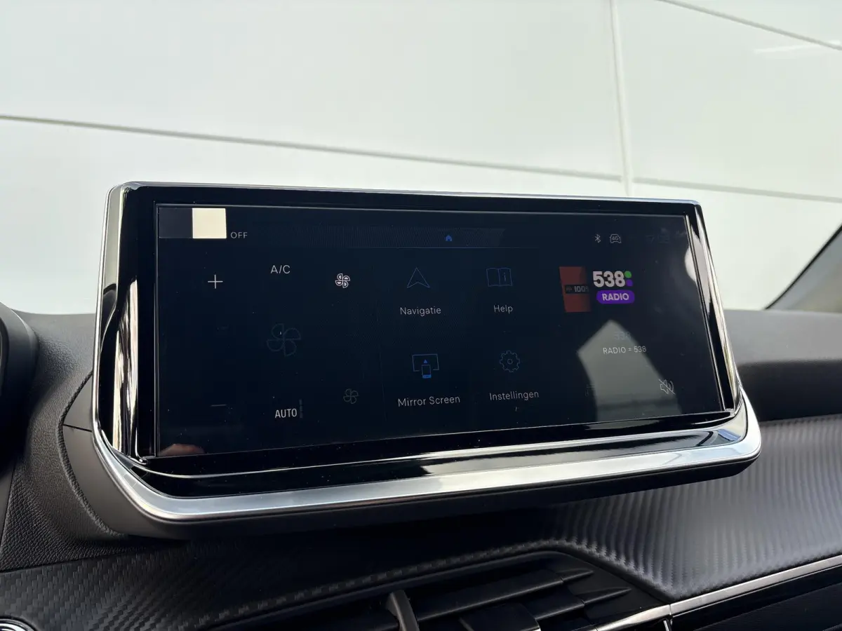 1.2 Hybrid 145 Allure | 21% Korting | Adaptieve Cruise Control | Camera | Apple CarPlay/Android Auto