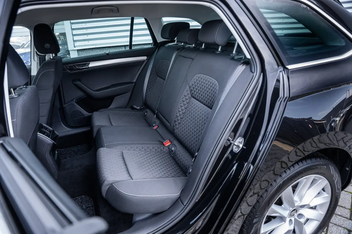 1.5 TSI ACT Business Edition | Airco (automatisch) | Cruise control adaptief | Trekhaak uitklapbaar