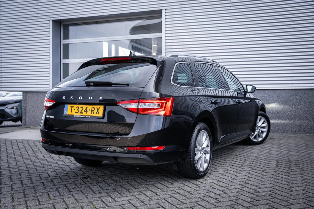 1.5 TSI ACT Business Edition | Airco (automatisch) | Cruise control adaptief | Trekhaak uitklapbaar