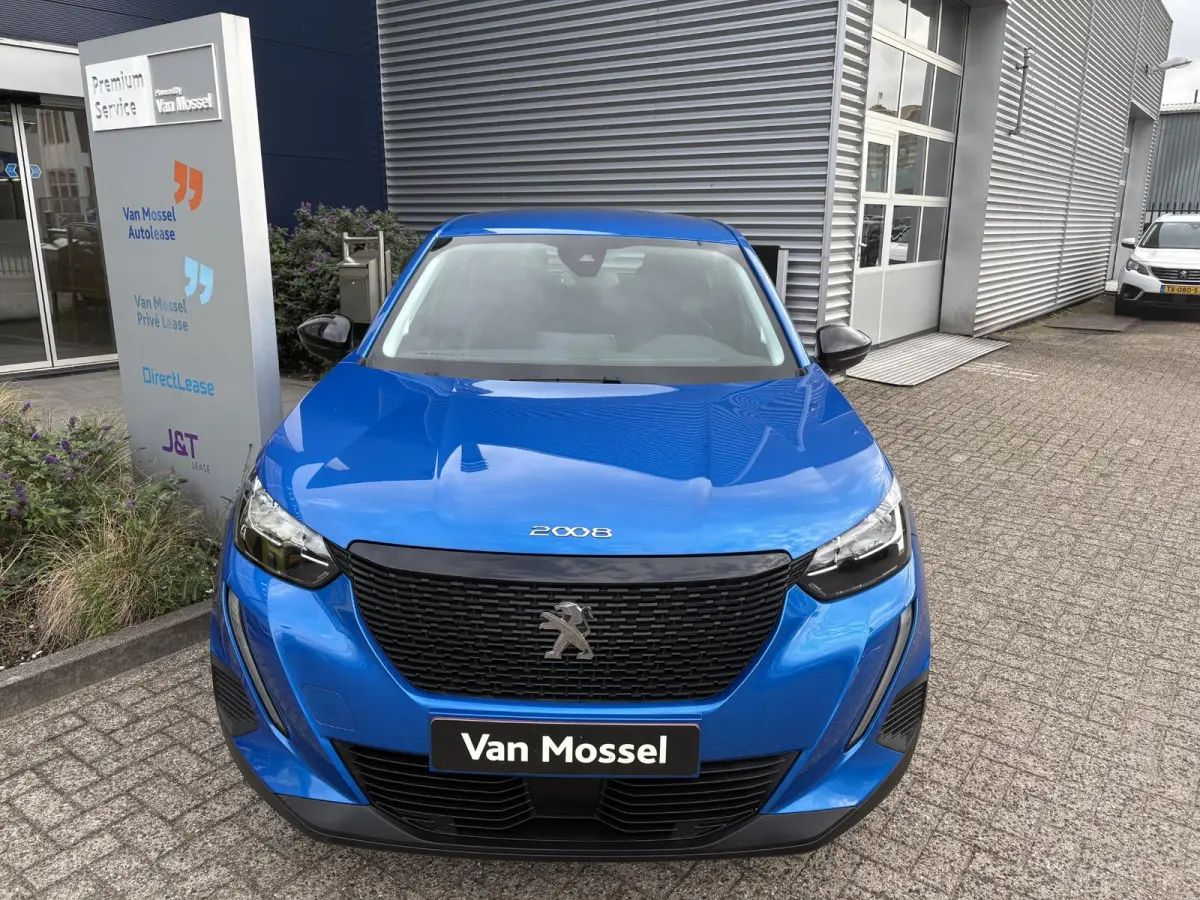 1.2 PureTech Active Pack | Climate Control | Camera achter | Lichtmetalen velgen | Apple Carplay/ Android Auto |