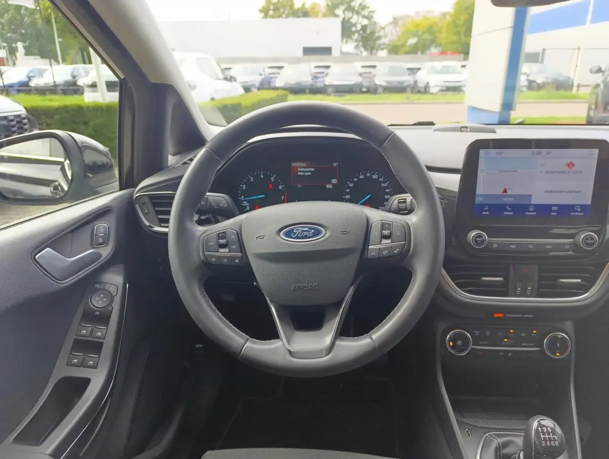 1.0 EcoBoost Hybrid Titanium X | Stoel/stuur voorruitverwarming | Camera | PDC V+A | B&O Audio | Navigatie | Dealeronderhouden