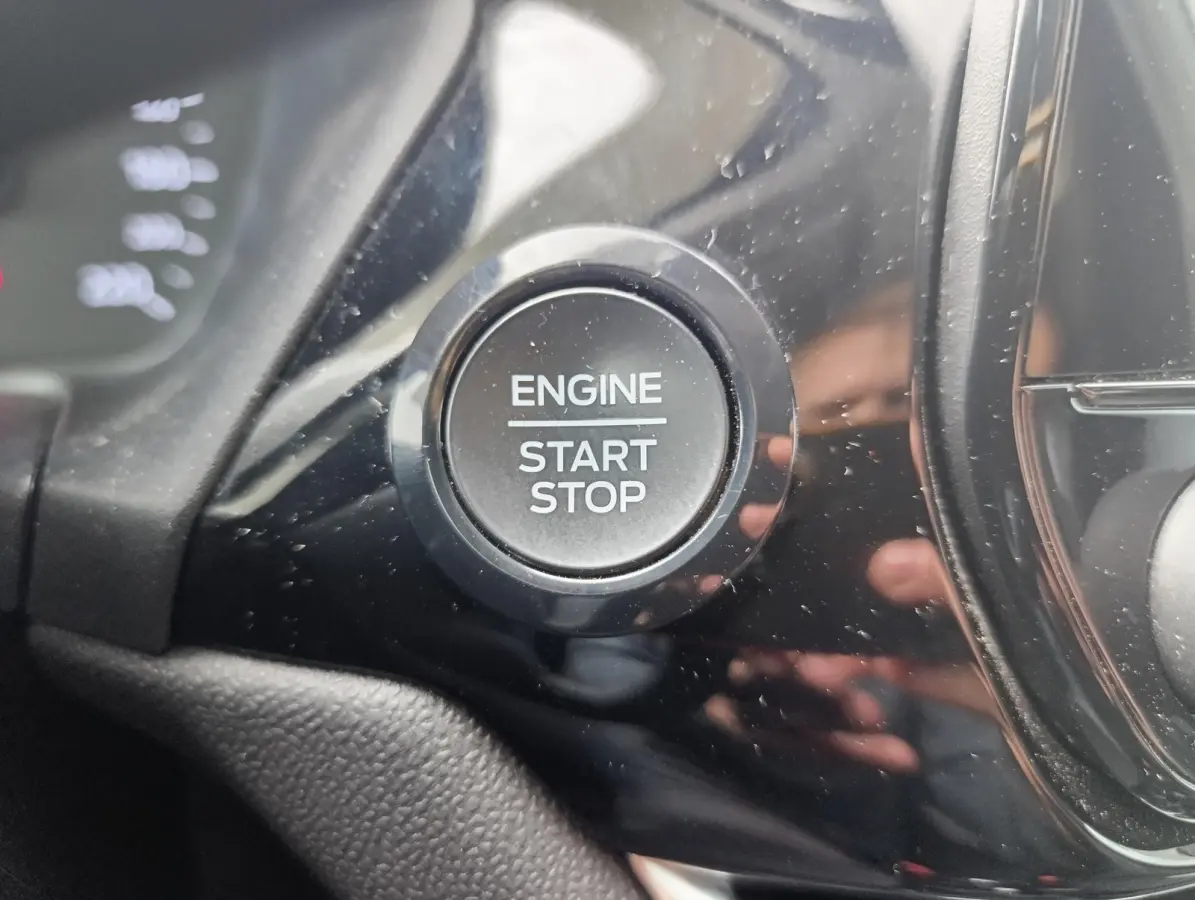 1.0 EcoBoost Hybrid Titanium X | Stoel/stuur voorruitverwarming | Camera | PDC V+A | B&O Audio | Navigatie | Dealeronderhouden