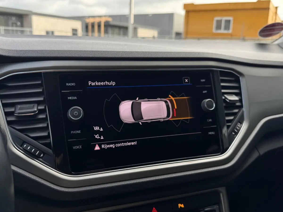 1.0 TSI Style Business | Carplay | IQ Drive | Adaptive cruise | DAB | LED | Sensoren | Trekhaak