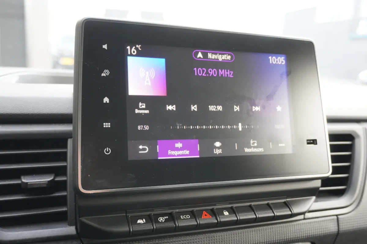 2.0 dCi 110PK L2 EURO 6 - Airco - Navi - Cruise - €16.900,- Excl.