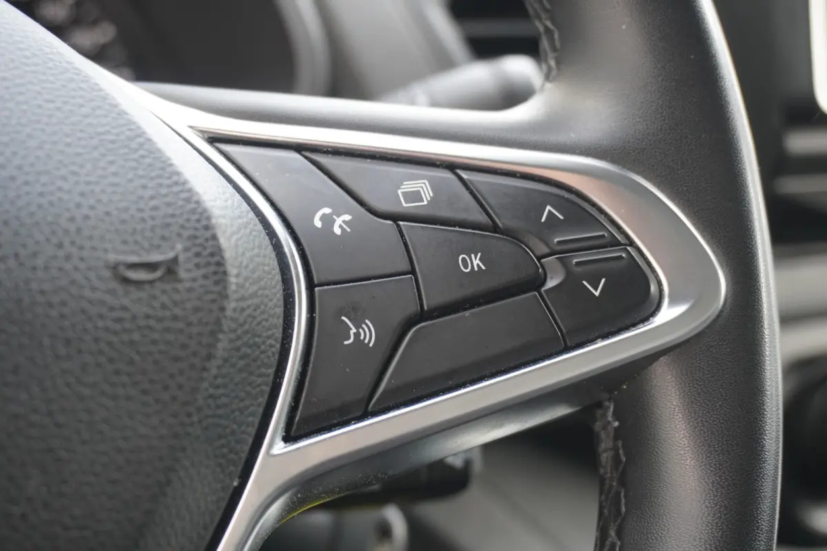 2.0 dCi 110PK L2 EURO 6 - Airco - Navi - Cruise - €16.900,- Excl.