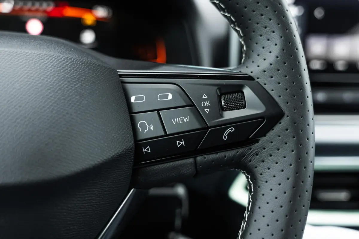 1.0 EcoTSI 95pk Style | Cruise Control | Airco