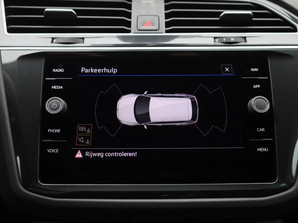 1.5 TSI Life 150 PK| Origineel Nederlands | Apple Carplay | Parkeersensoren | 17 Inch Velgen | Radio DAB+ | LED Koplampen | LED Achterlichten