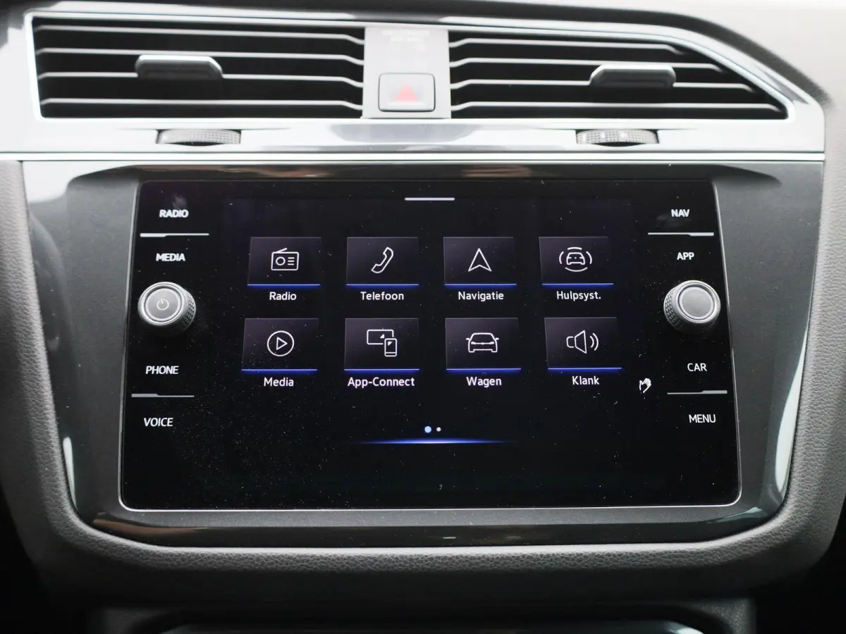 1.5 TSI Life 150 PK| Origineel Nederlands | Apple Carplay | Parkeersensoren | 17 Inch Velgen | Radio DAB+ | LED Koplampen | LED Achterlichten