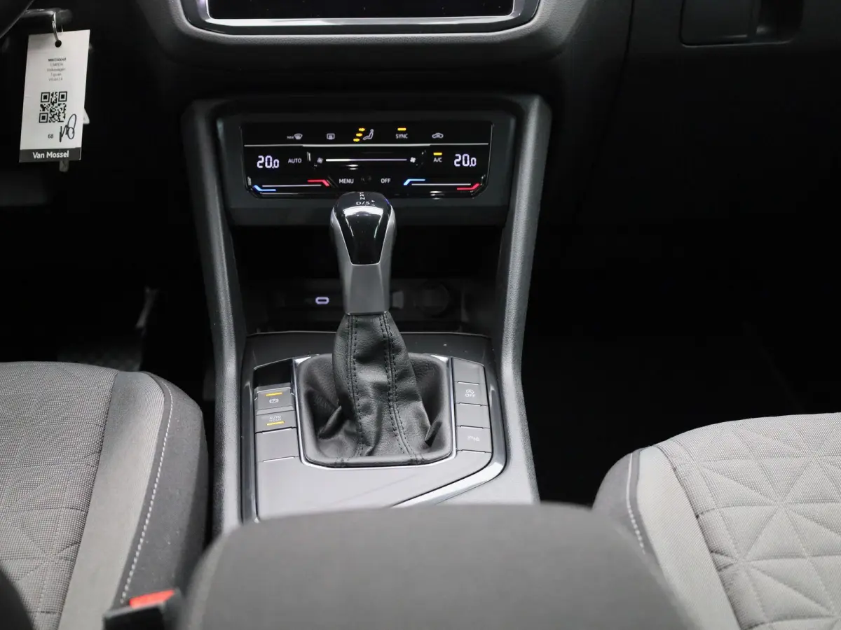 1.5 TSI Life 150 PK| Origineel Nederlands | Apple Carplay | Parkeersensoren | 17 Inch Velgen | Radio DAB+ | LED Koplampen | LED Achterlichten