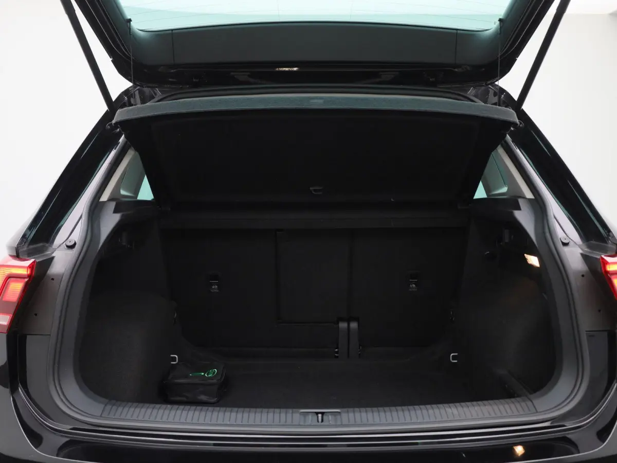 1.5 TSI Life 150 PK| Origineel Nederlands | Apple Carplay | Parkeersensoren | 17 Inch Velgen | Radio DAB+ | LED Koplampen | LED Achterlichten