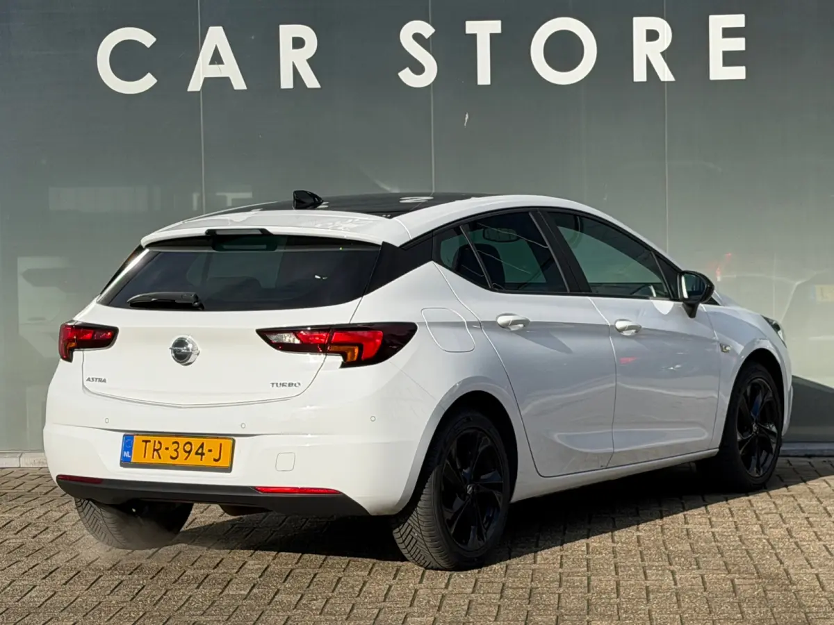 1.4 Black Edition 150PK NAVI NL AUTO