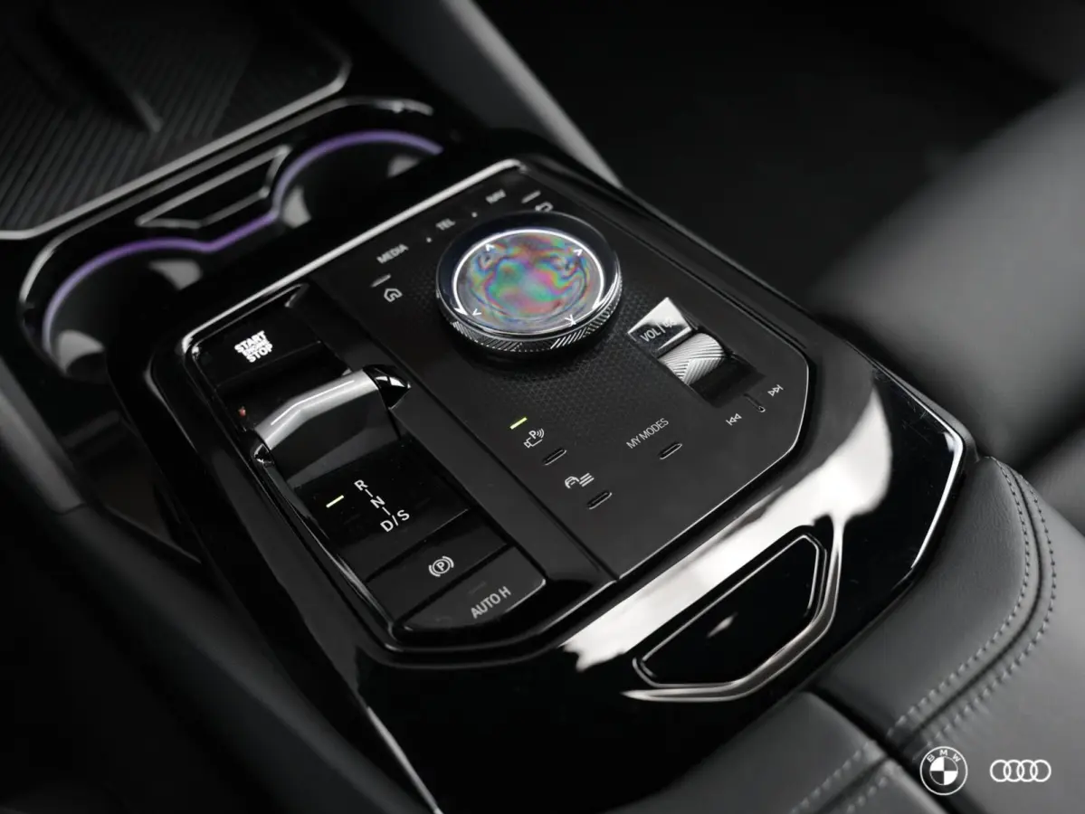 530E M SPORT / PANODAK / MEMORY / HARMANKARDON / LEDER / ACC