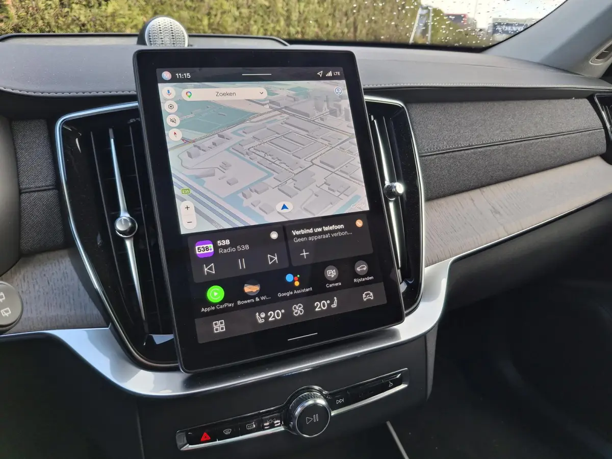 T8 Plug-in hybrid AWD Ultra Dark | Luchtvering | Bowers & Wilkins | Nappaleder met ventilatie & massage | Full Option |