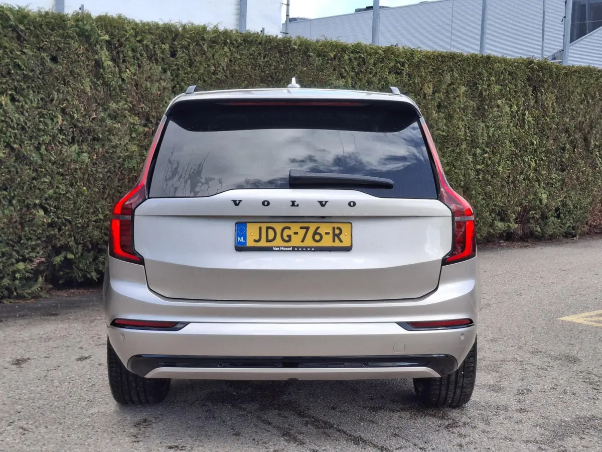 T8 Plug-in hybrid AWD Ultra Dark | Luchtvering | Bowers & Wilkins | Nappaleder met ventilatie & massage | Full Option |