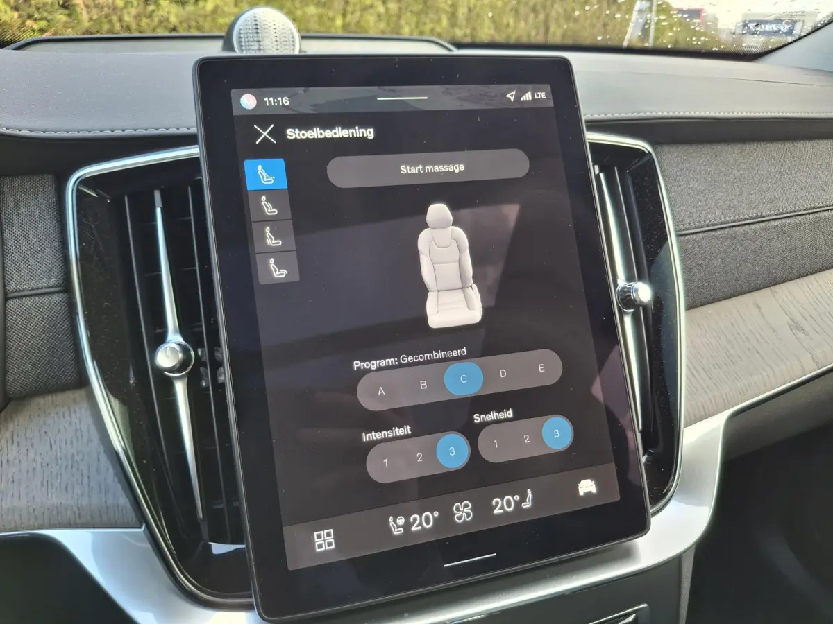 T8 Plug-in hybrid AWD Ultra Dark | Luchtvering | Bowers & Wilkins | Nappaleder met ventilatie & massage | Full Option |