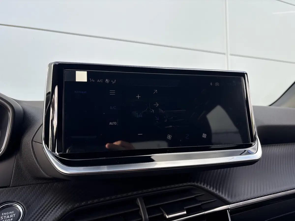 1.2 Hybrid 145 Allure | Camera | Keyless entry | Adaptieve Cruise Control | Apple CarPlay/Android Auto