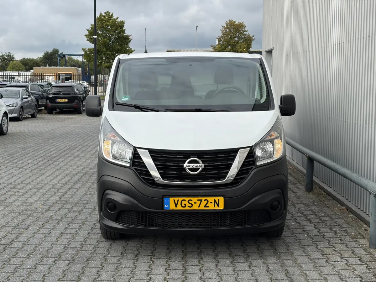 1.6 dCi 120 L2H1*MARGE*HAAK*A/C*CRUISE*PDC*TEL*