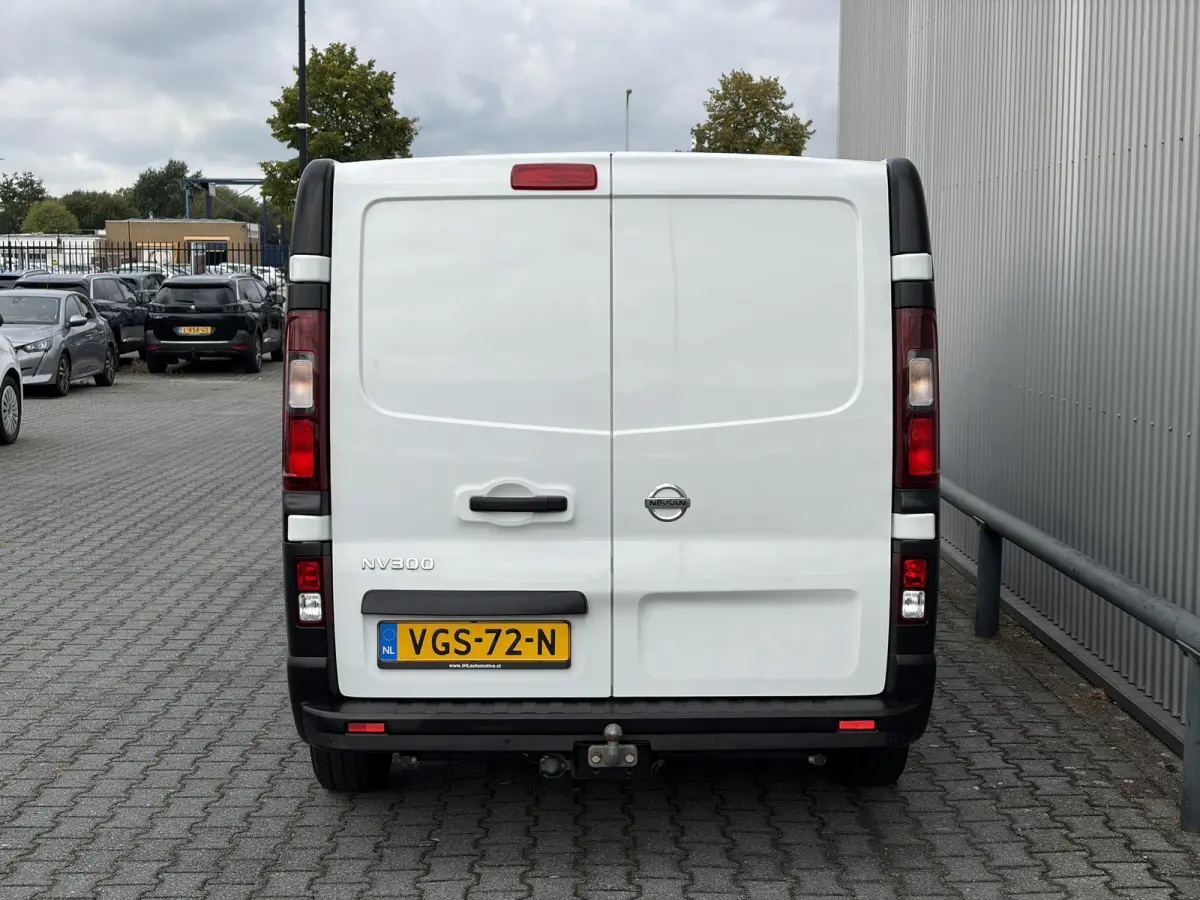 1.6 dCi 120 L2H1*MARGE*HAAK*A/C*CRUISE*PDC*TEL*