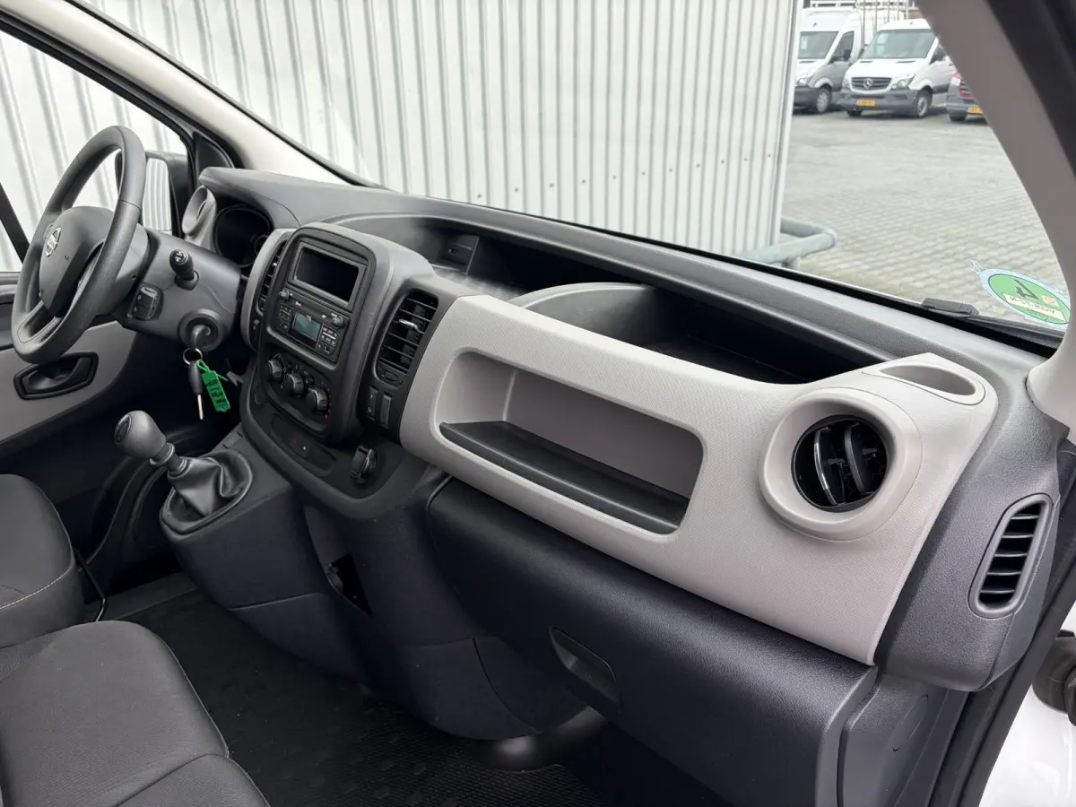1.6 dCi 120 L2H1*MARGE*HAAK*A/C*CRUISE*PDC*TEL*