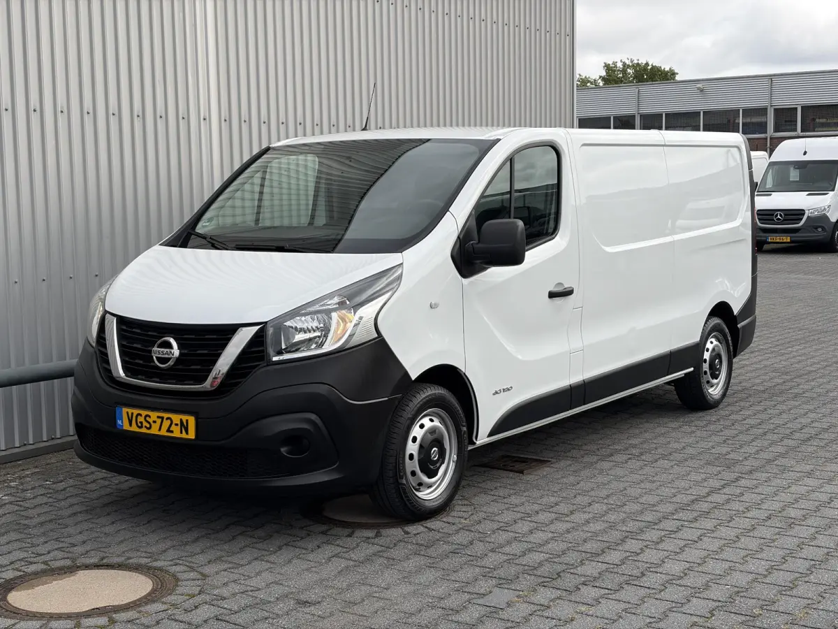 1.6 dCi 120 L2H1*MARGE*HAAK*A/C*CRUISE*PDC*TEL*