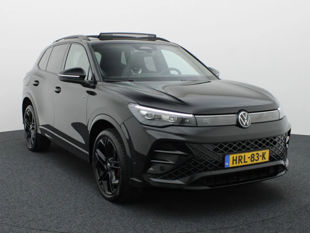 1.5 eHybrid R-Line Edition | Pano | Trekhaak wegkl. | Keyless | Elk. A-klep | Prijs Rijklaar!!