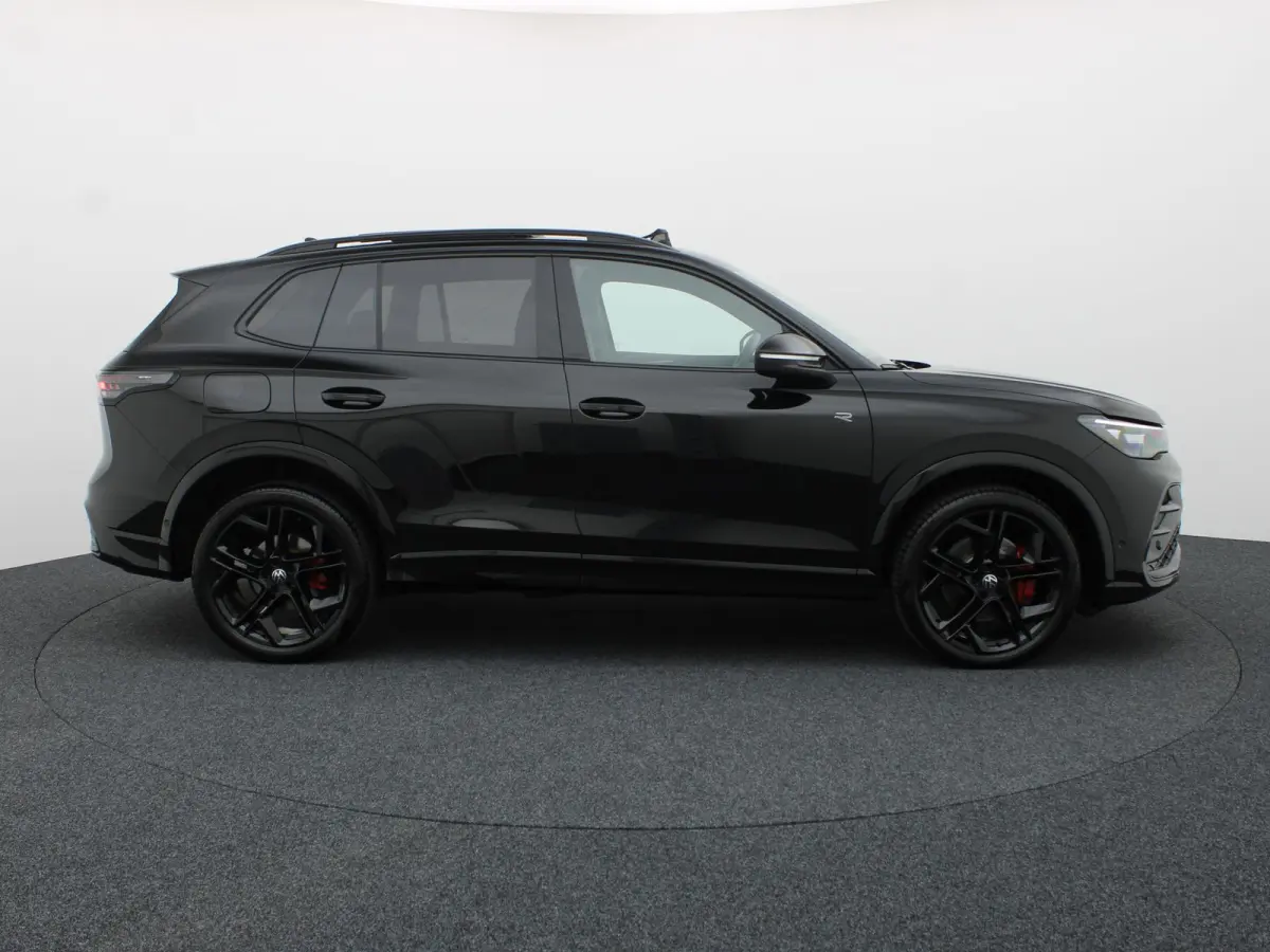 1.5 eHybrid R-Line Edition | Pano | Trekhaak wegkl. | Keyless | Elk. A-klep | Prijs Rijklaar!!