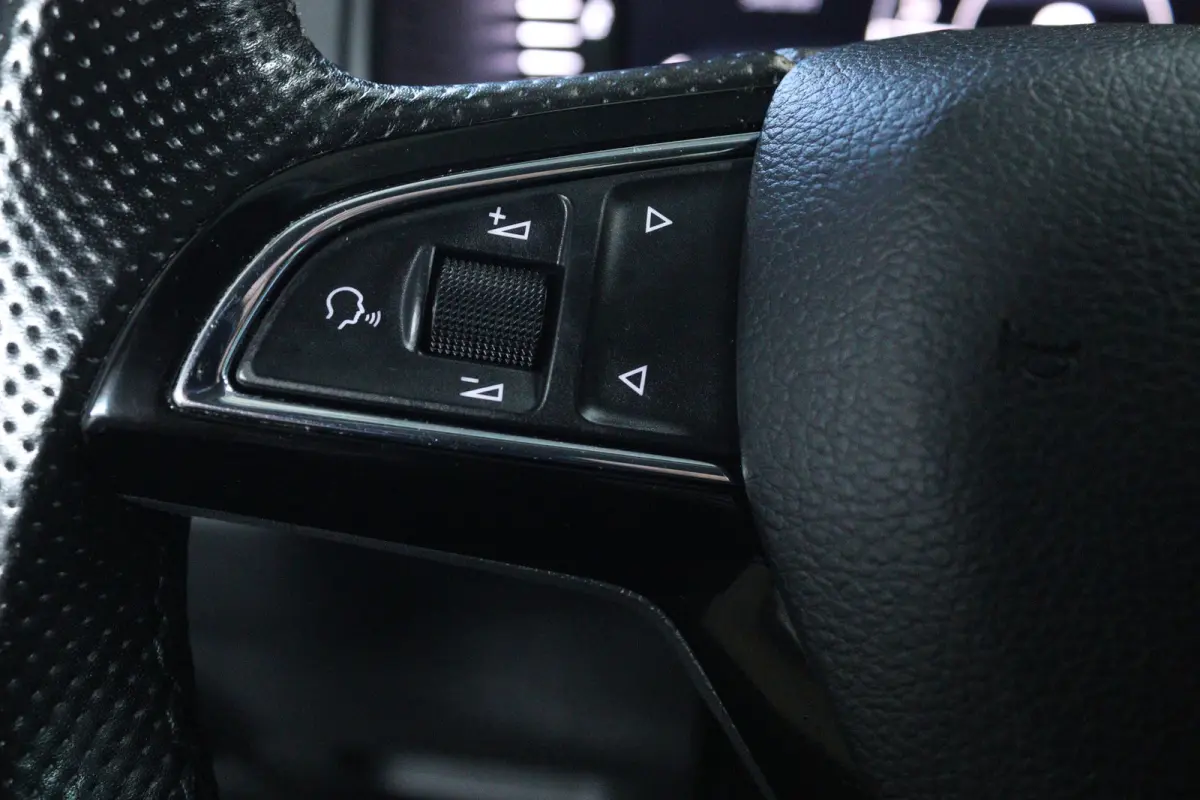 1.5 TSI ACT Style (TREKHAAK, CAMERA, NAVIGATIE CARPLAY, CRUISE CONTROL, PARKEERSENSOREN)