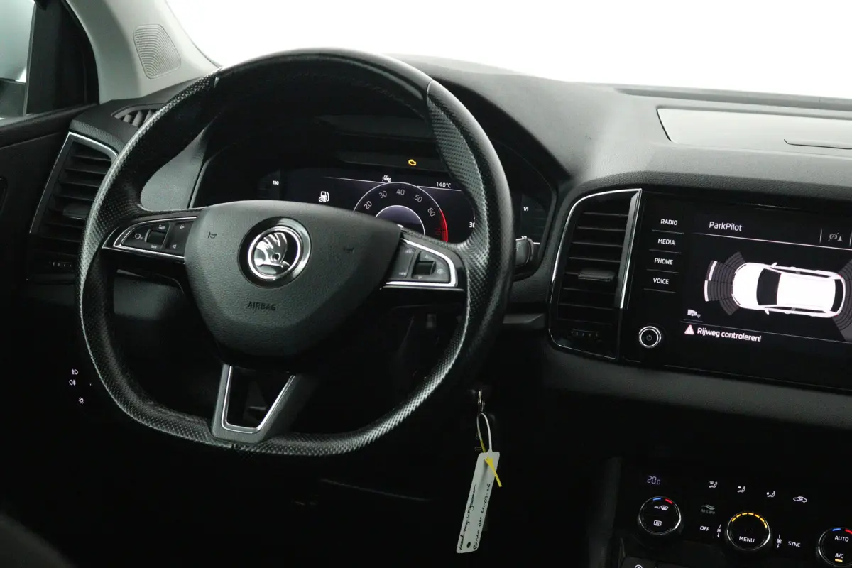 1.5 TSI ACT Style (TREKHAAK, CAMERA, NAVIGATIE CARPLAY, CRUISE CONTROL, PARKEERSENSOREN)