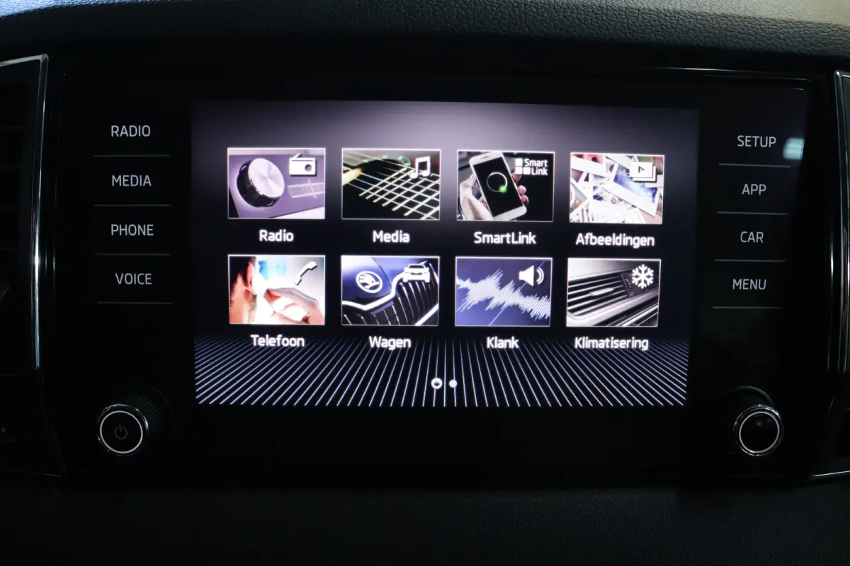 1.5 TSI ACT Style (TREKHAAK, CAMERA, NAVIGATIE CARPLAY, CRUISE CONTROL, PARKEERSENSOREN)
