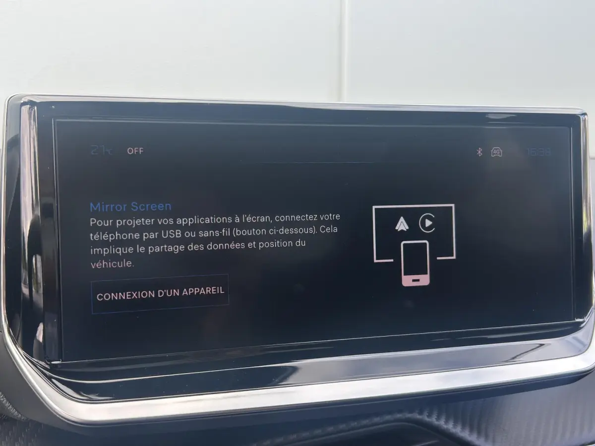 1.2 Hybrid 145 Allure | Camera | Adaptieve Cruise Control | Keyless entry | Apple CarPlay/Android Auto