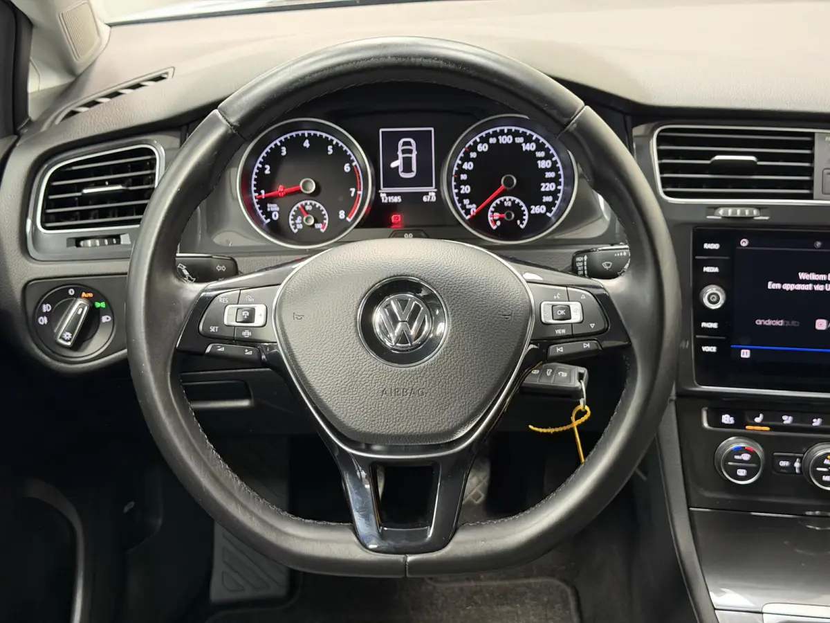 1.5 TSI*ACC*LED*NAVI*ECC*SPRTSTOELEN*PDC*NAVI*LMV*