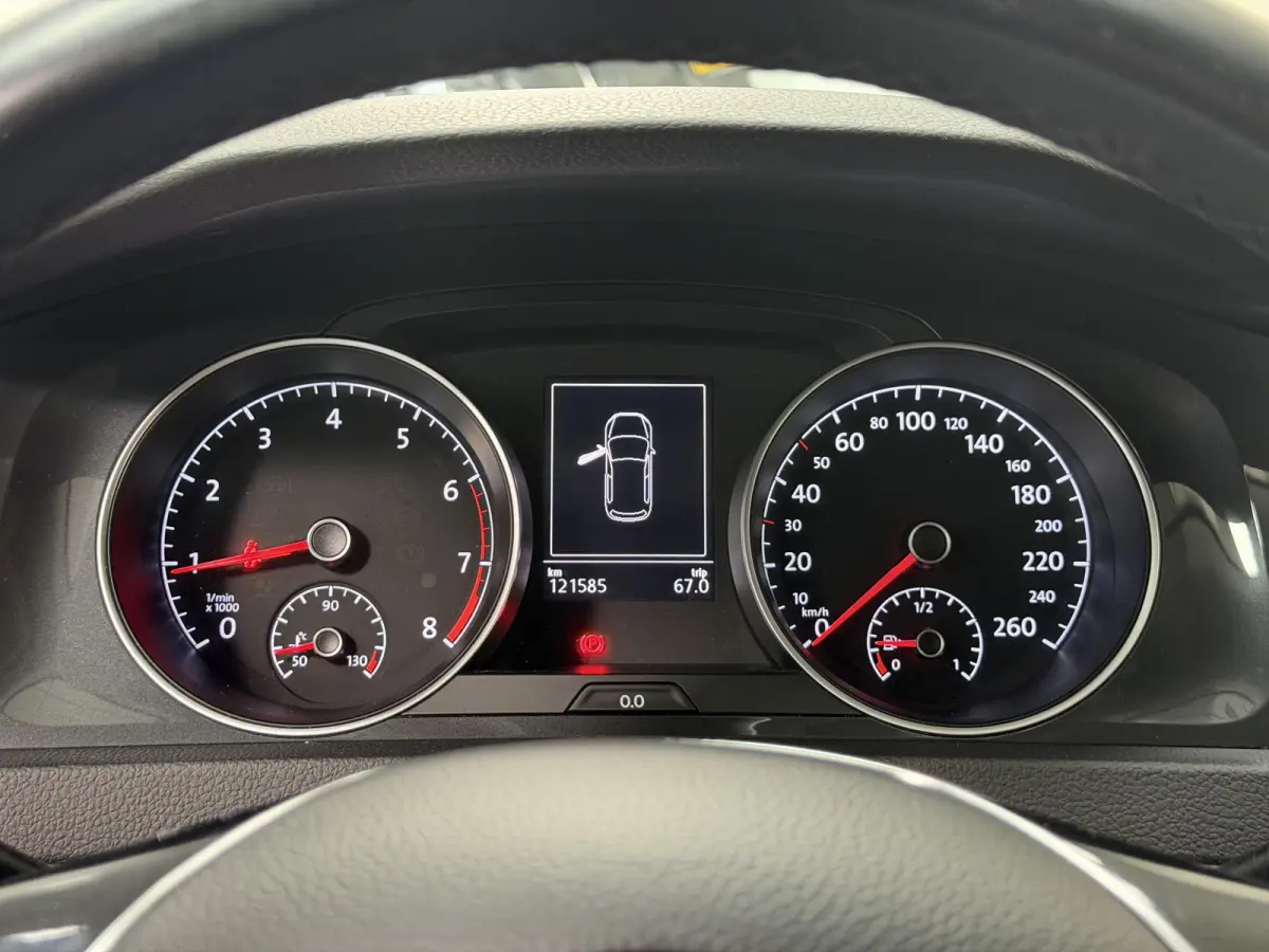 1.5 TSI*ACC*LED*NAVI*ECC*SPRTSTOELEN*PDC*NAVI*LMV*