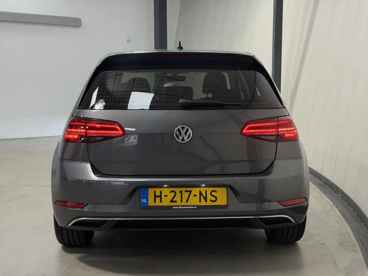 1.5 TSI*ACC*LED*NAVI*ECC*SPRTSTOELEN*PDC*NAVI*LMV*