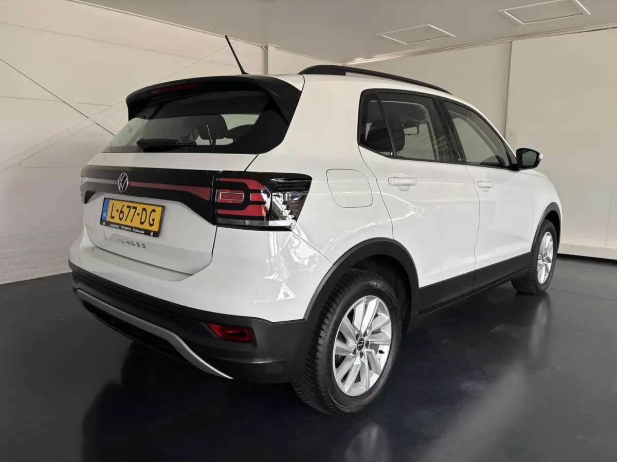 1.0 TSI Life Executive Adaptive,Navi,Car-play