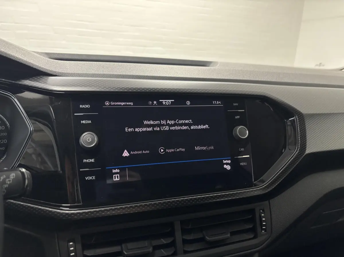 1.0 TSI Life Executive Adaptive,Navi,Car-play