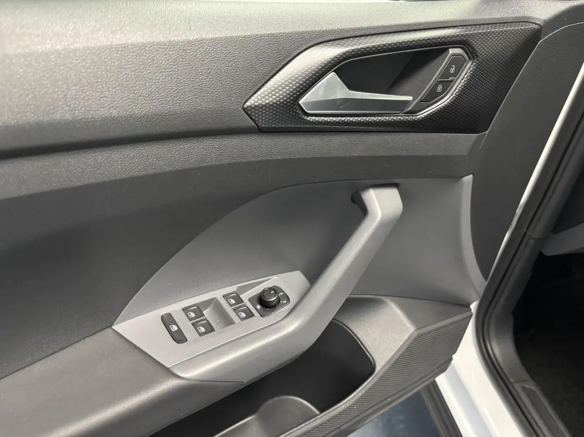 1.0 TSI Life Executive Adaptive,Navi,Car-play
