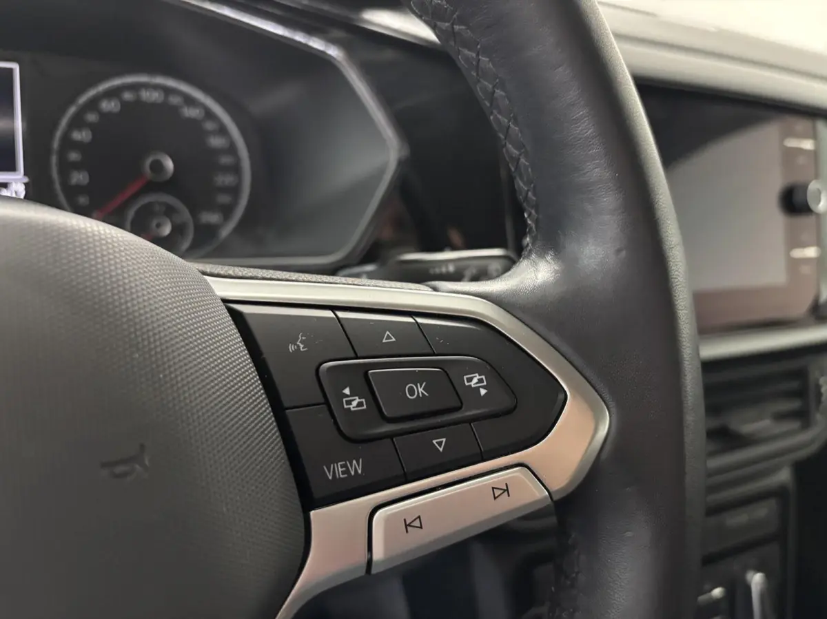 1.0 TSI Life Executive Adaptive,Navi,Car-play