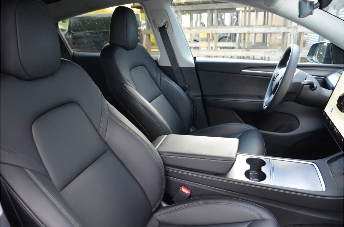 Long Range RWD 75 kWh AutoPilot4.0 (FSD 99,- p/mnd)