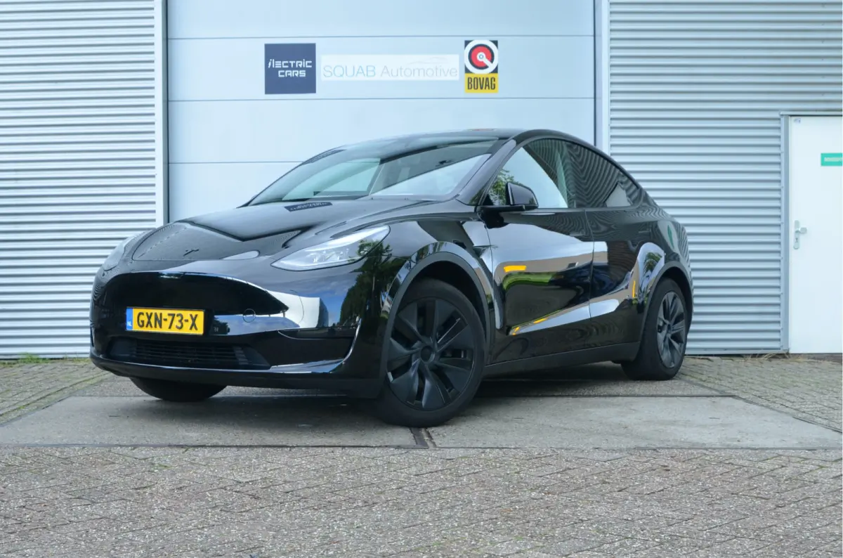 Long Range RWD 75 kWh AutoPilot4.0 (FSD 99,- p/mnd)