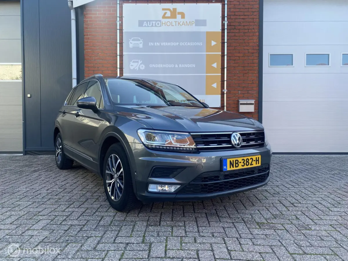 1.4 TSI PANO/LED/TREKHAAK/LUXE!!