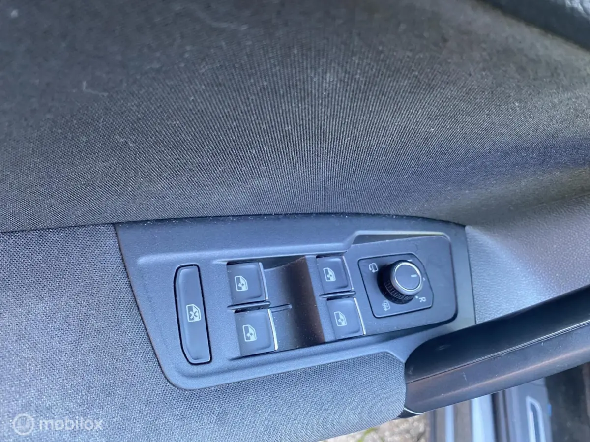 1.4 TSI PANO/LED/TREKHAAK/LUXE!!
