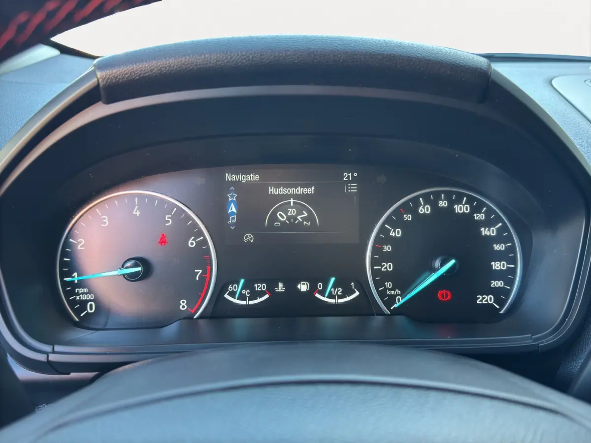 1.0 EcoBoost ST-Line | Trekhaak | Camera | Premium audio | Stoel+stuurverwarming |