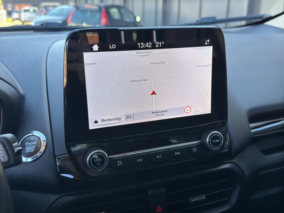 1.0 EcoBoost ST-Line | Trekhaak | Camera | Premium audio | Stoel+stuurverwarming |